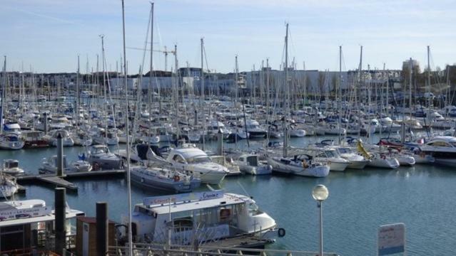 Les Voiles D'olona, Vue Sur Le Port De Plaisance *
